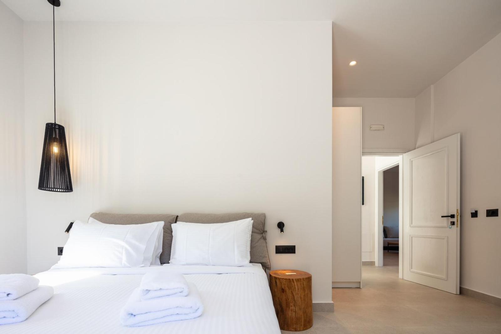 Panorama Luxury Suites Spilion Exterior photo