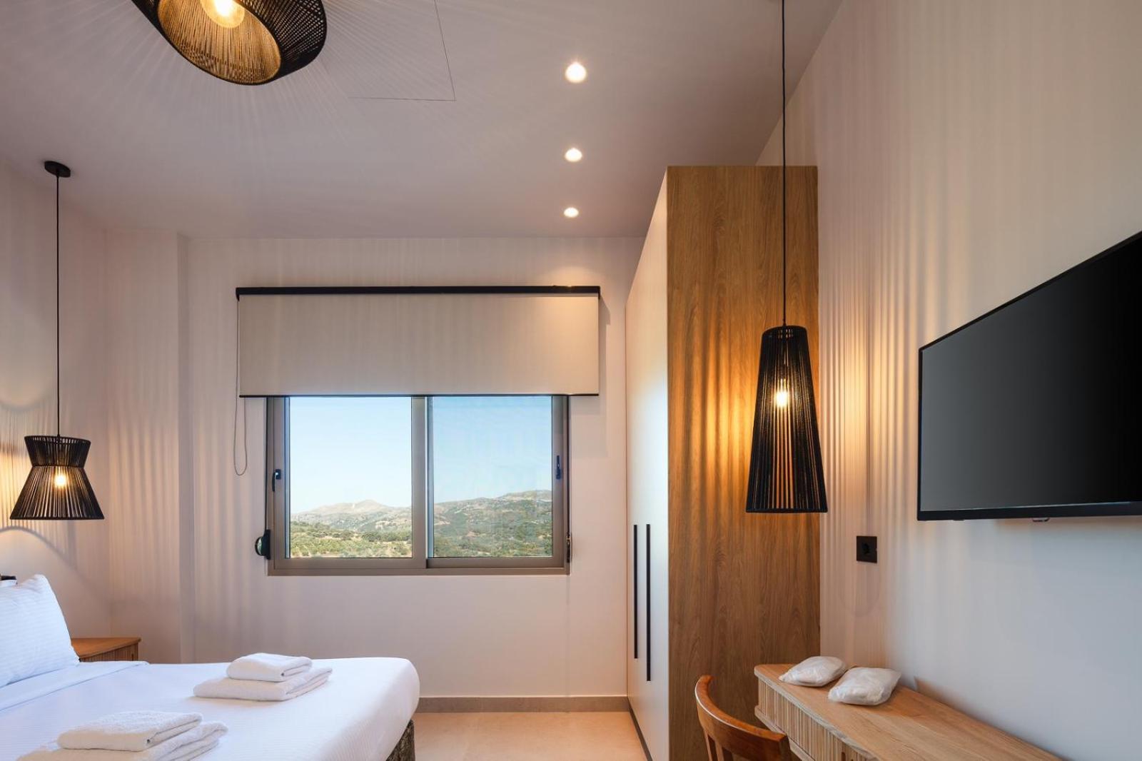 Panorama Luxury Suites Spilion Exterior photo
