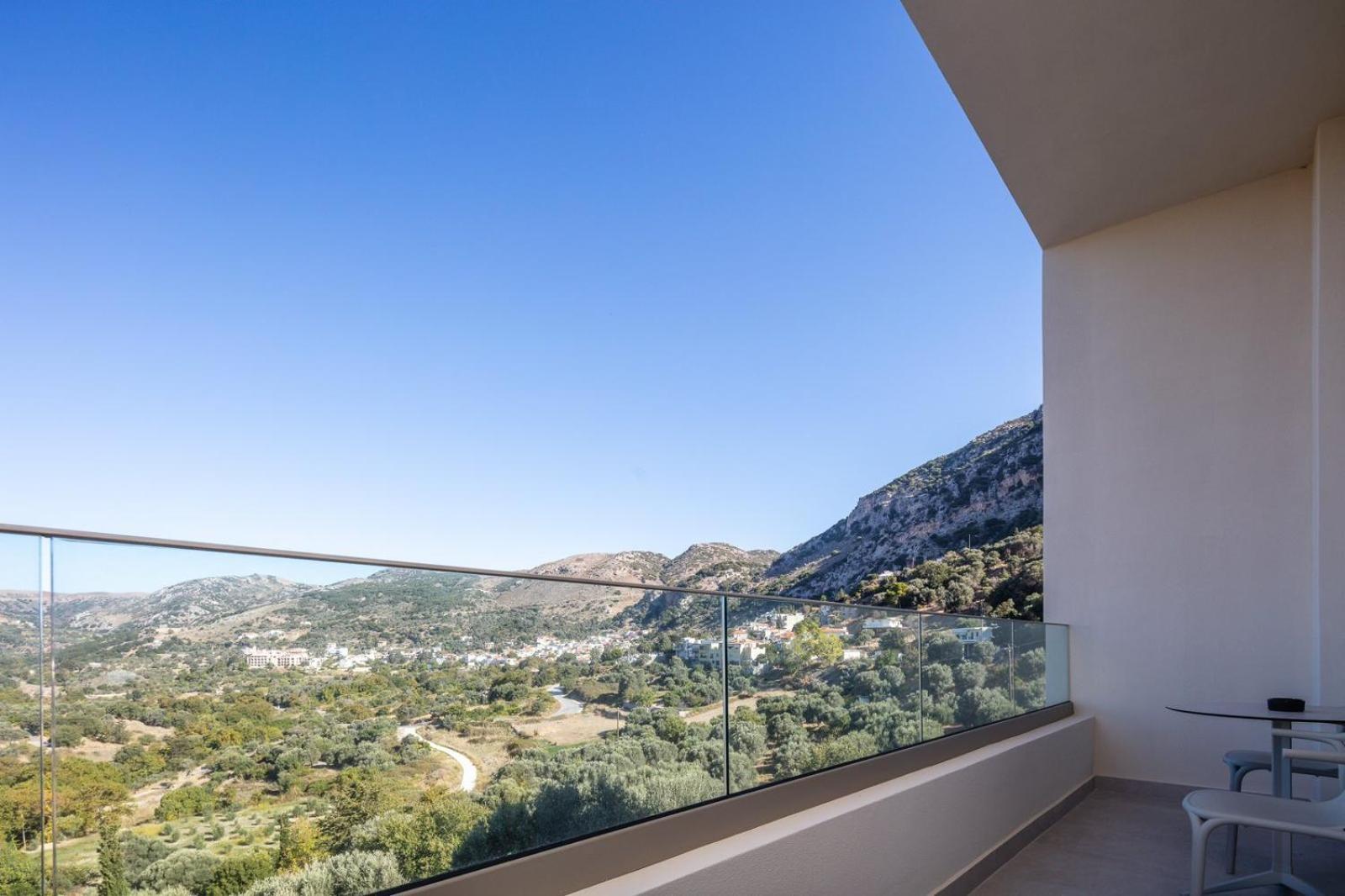 Panorama Luxury Suites Spilion Exterior photo